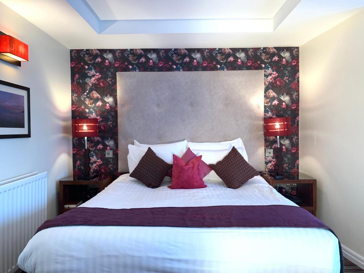 The Whistledown Hotel Warrenpoint Bagian luar foto