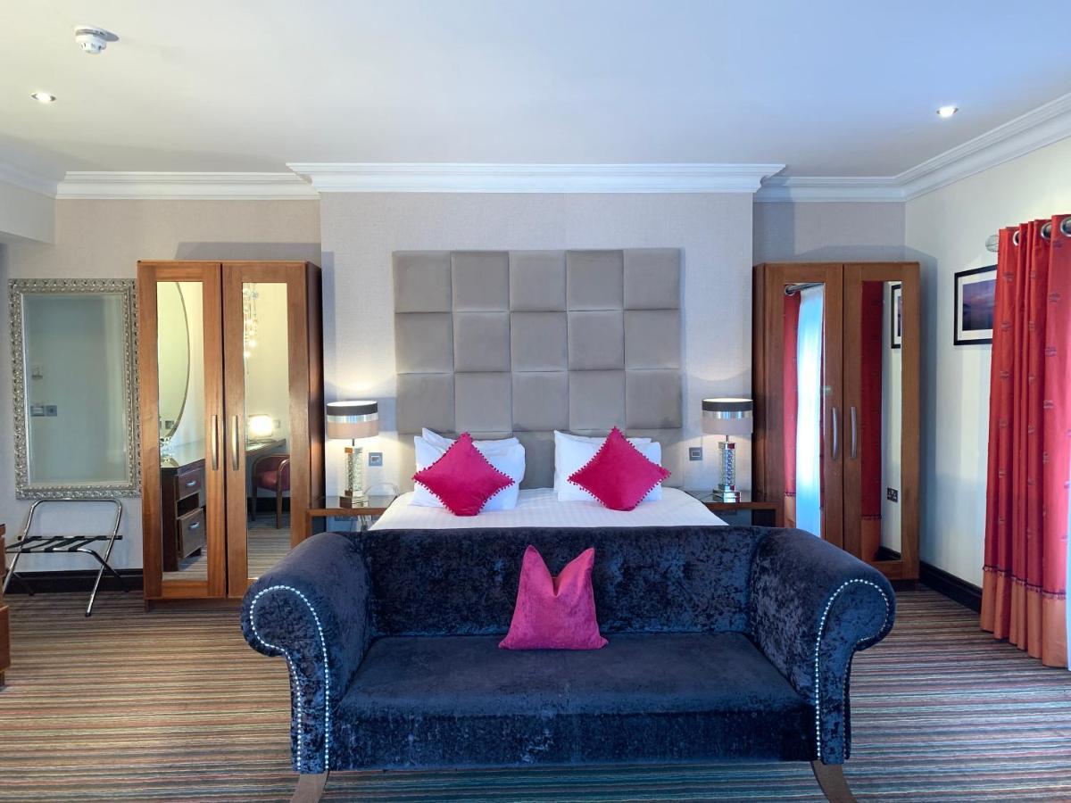The Whistledown Hotel Warrenpoint Bagian luar foto
