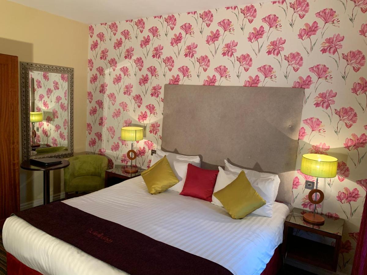 The Whistledown Hotel Warrenpoint Bagian luar foto
